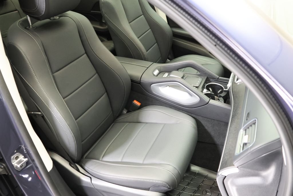 2026 Mercedes-Benz GLS Base - Photo 50