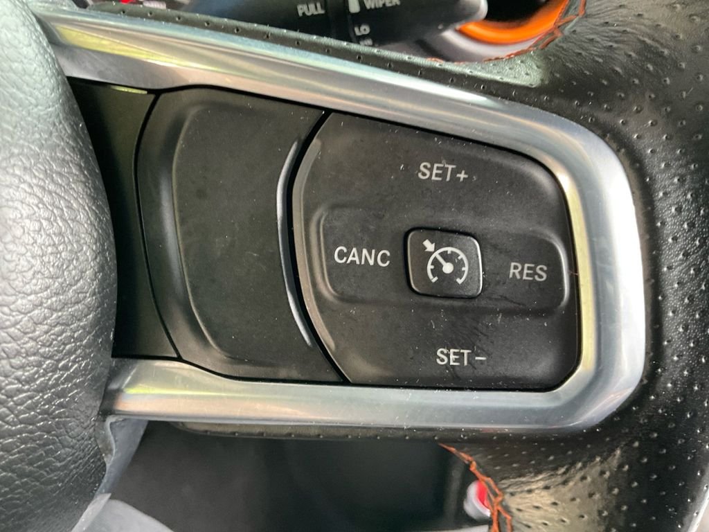 Used 2022 Blue Jeep Mojave image 36