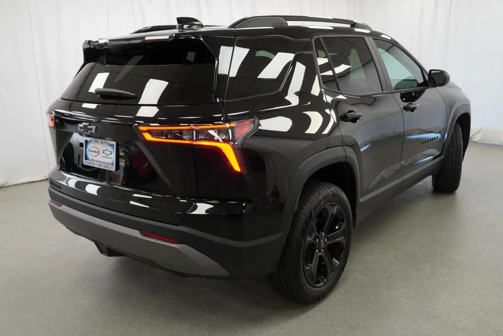 New 2027 Mosaic Black Metallic Chevrolet LT image 3