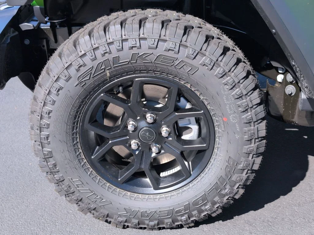 New 2026 Mojito Clear-Coat Exterior Paint Jeep Willys image 9
