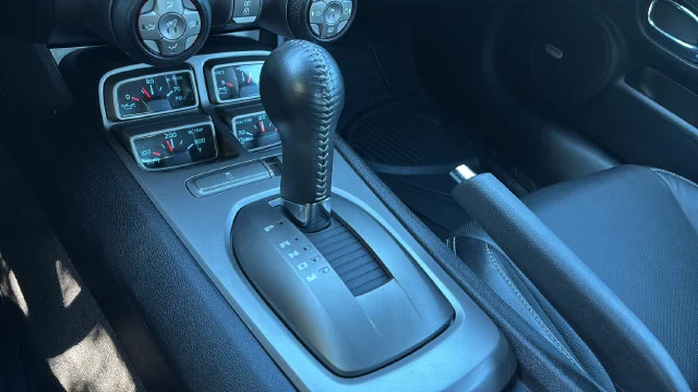 Used 2010 Gray Chevrolet 2LT image 29