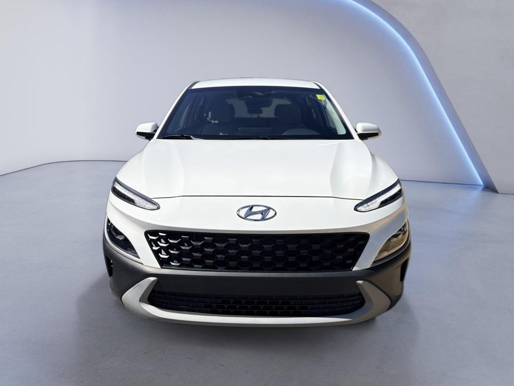 Used 2023 Lunar White Hyundai SE image 8