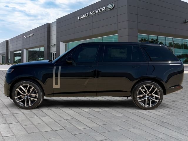 New 2026 Santorini Black Land Rover SE image 2