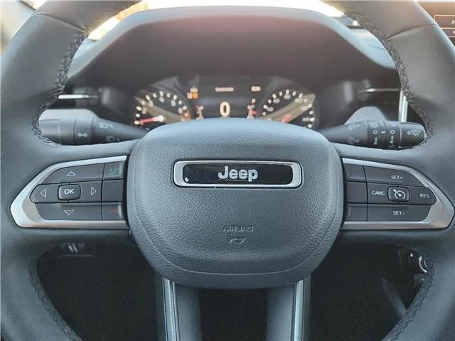 Used 2024 Blue Jeep Latitude 4x4 image 19