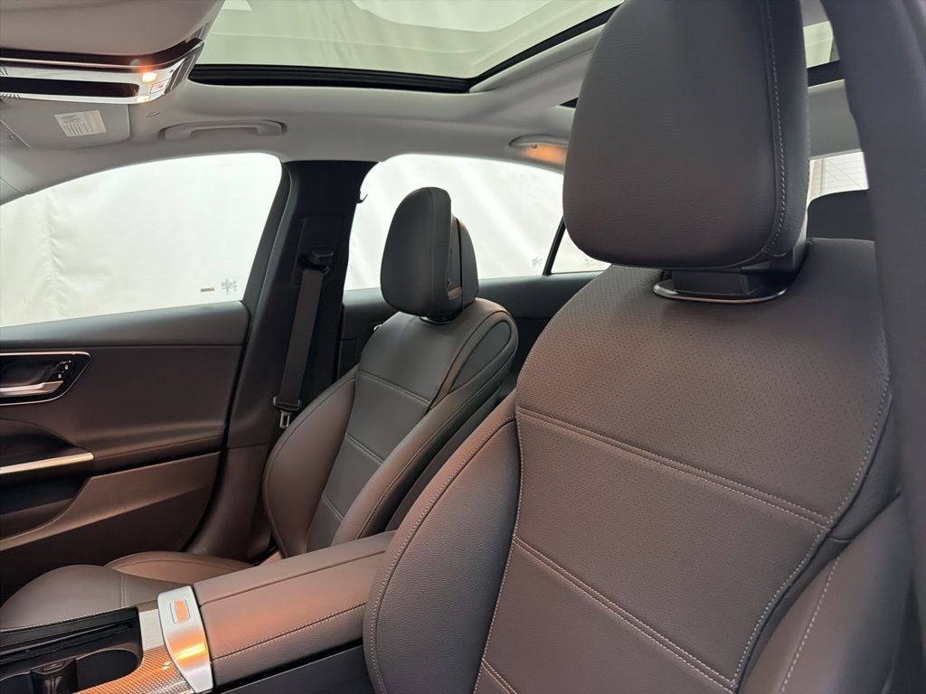 New 2026 Polar White Mercedes-Benz C 300 image 13