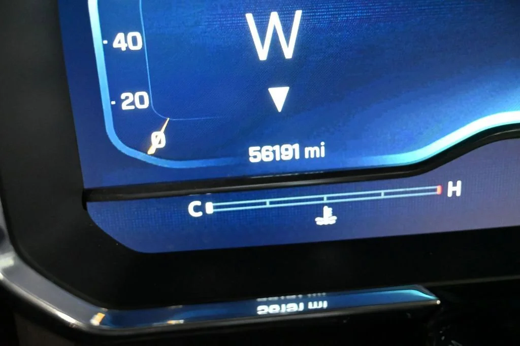 2024 Chevrolet Silverado 1500 LTZ - Photo 10