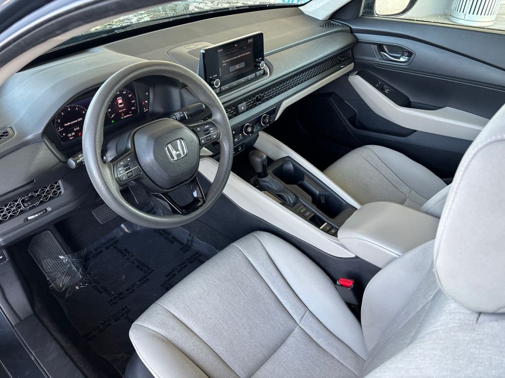 2023 Honda Accord LX - Photo 9