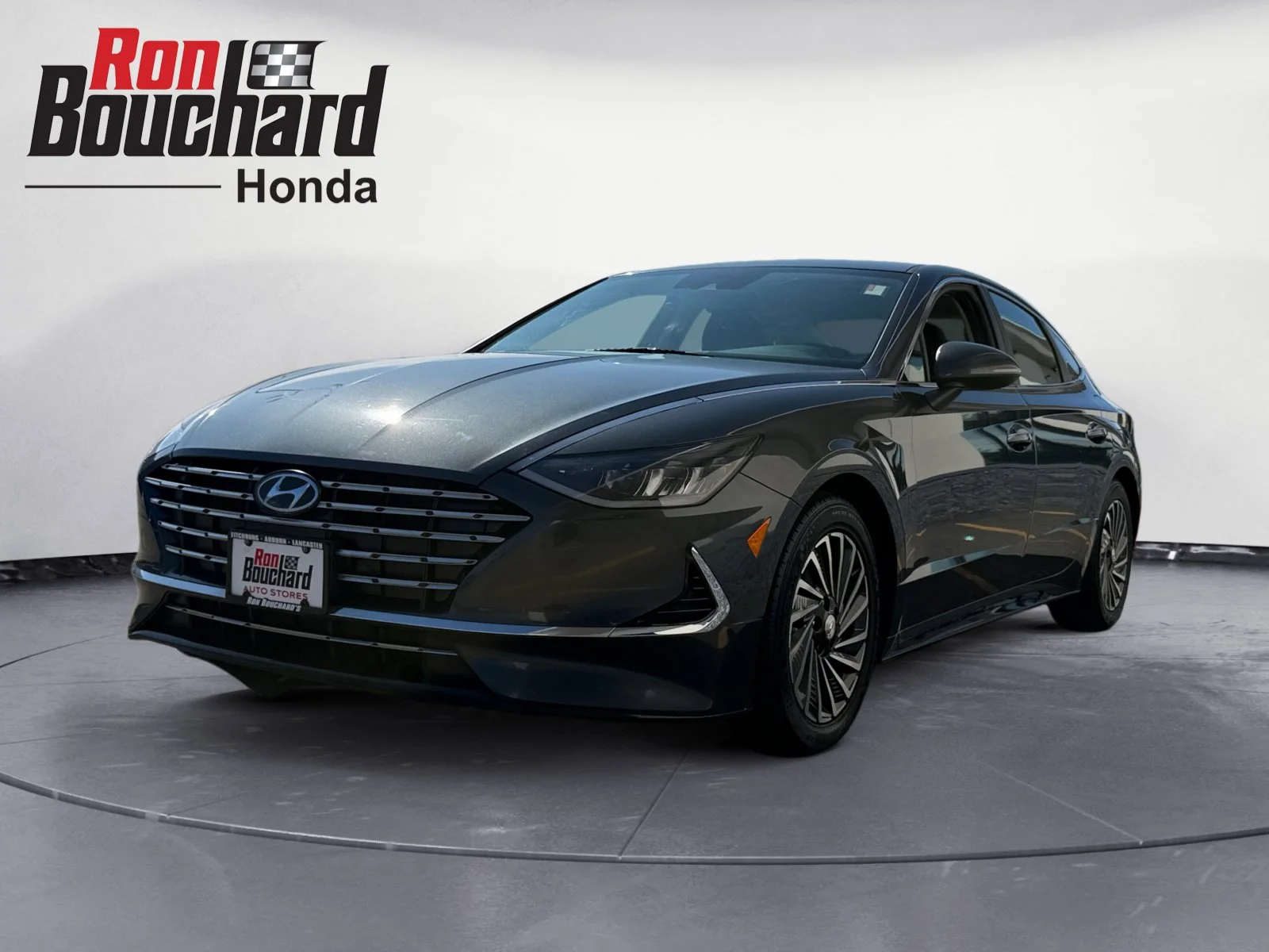 Used 2022 Portofino Gray Hyundai SEL image 5