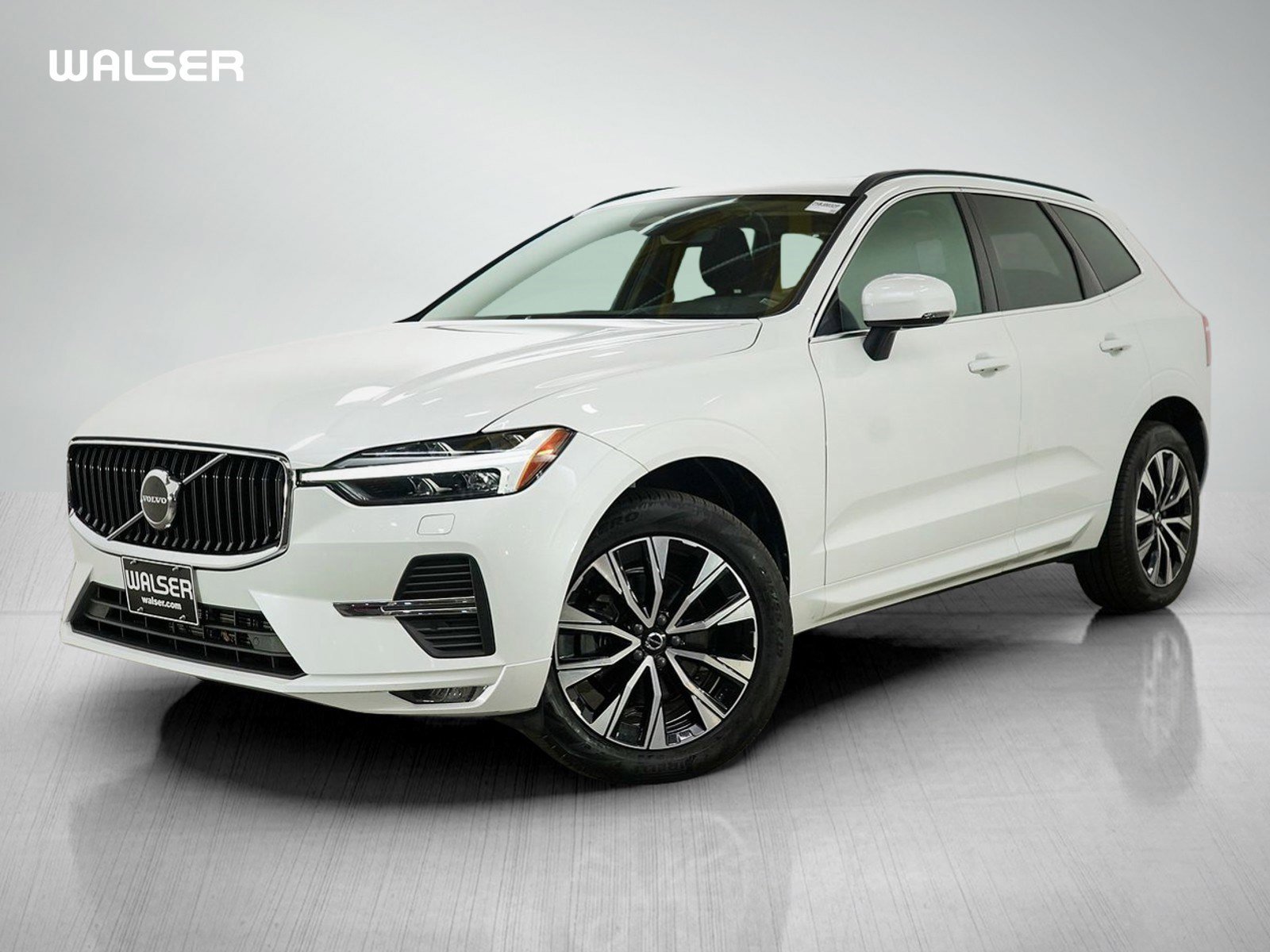 2023 Volvo XC60 B5 Core AWD's photo