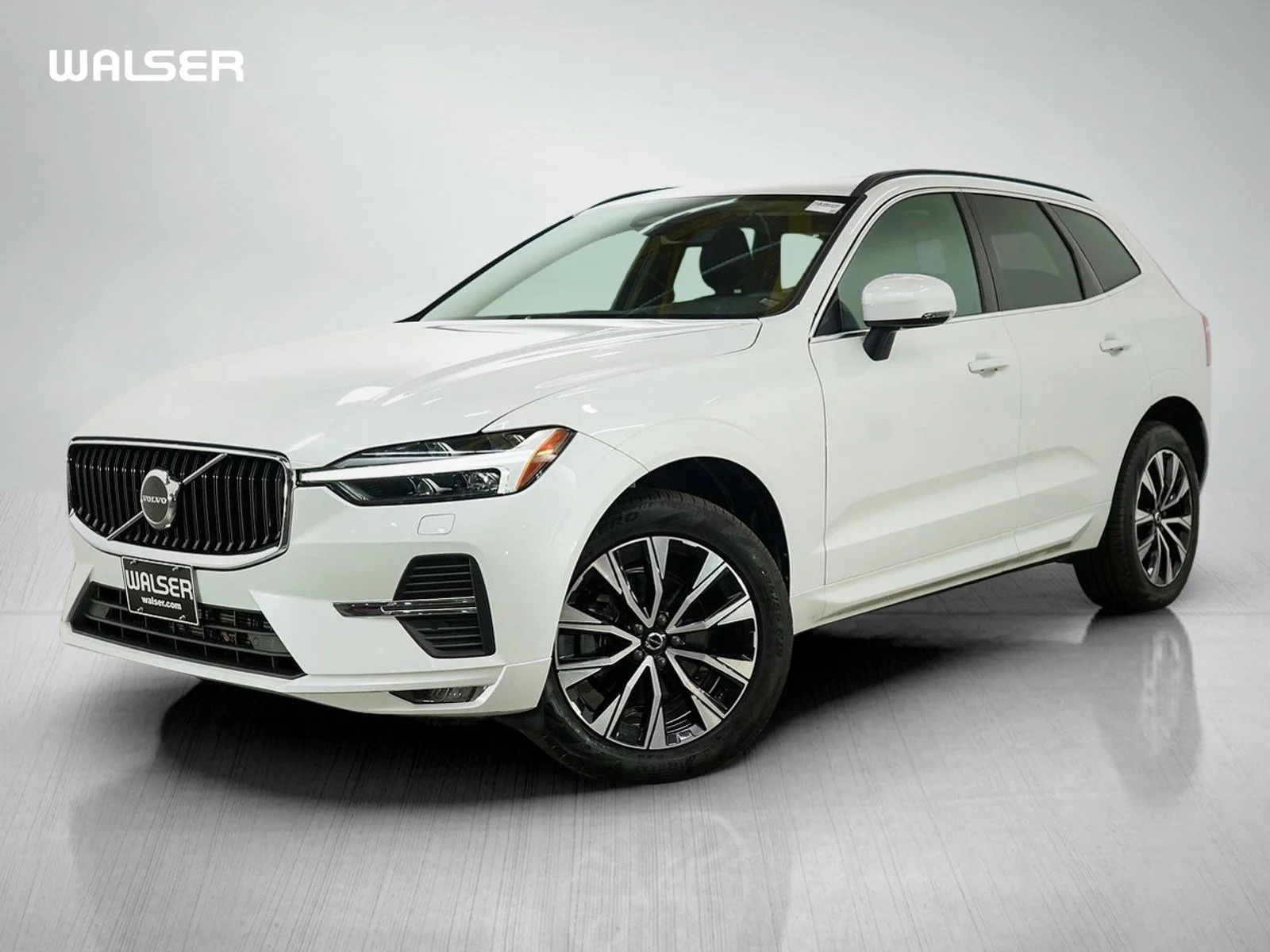 2023 Volvo XC60 B5 Core AWD's photo