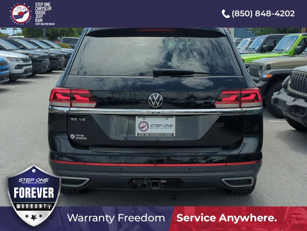 Used 2023 Black Volkswagen 3.6L V6 SE w/Technology image 5
