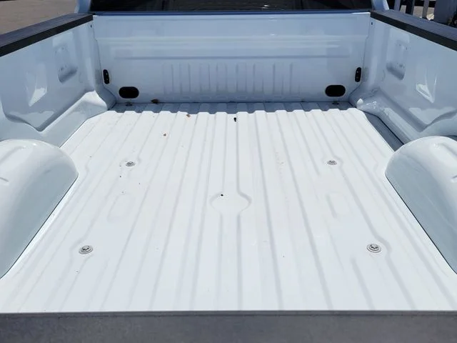 New 2026 Oxford White Ford XL image 6