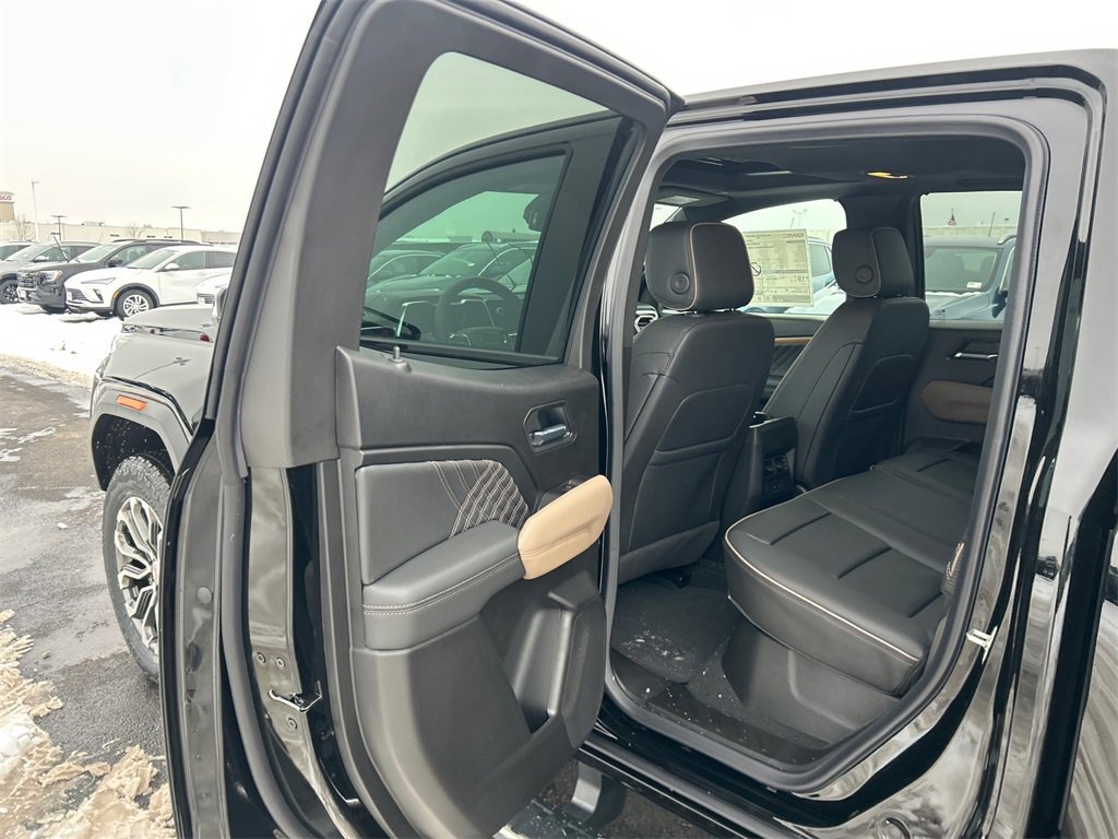 2026 GMC CANYON - Image 31