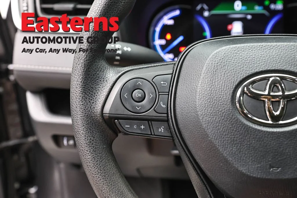 Used 2023 Gray Toyota LE image 15