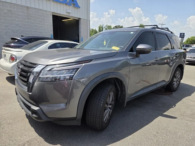 2022 NISSAN PATHFINDER SV