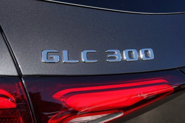 New 2026 Graphite Grey Metallic Mercedes-Benz GLC 300 image 43