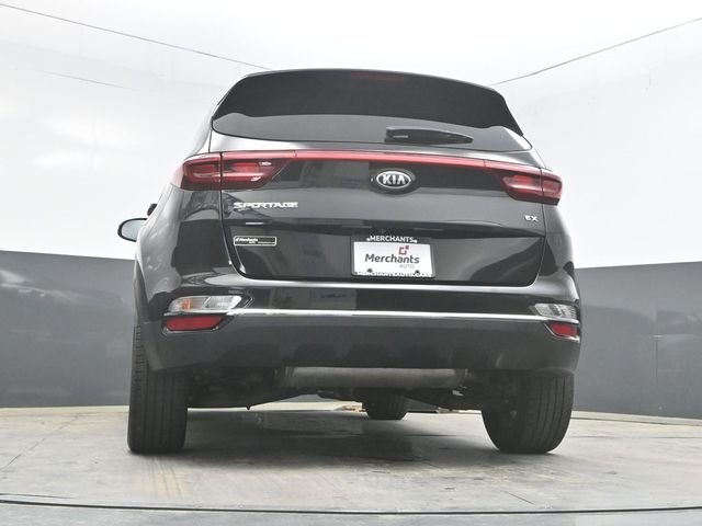 Used 2020 Red Kia EX image 29
