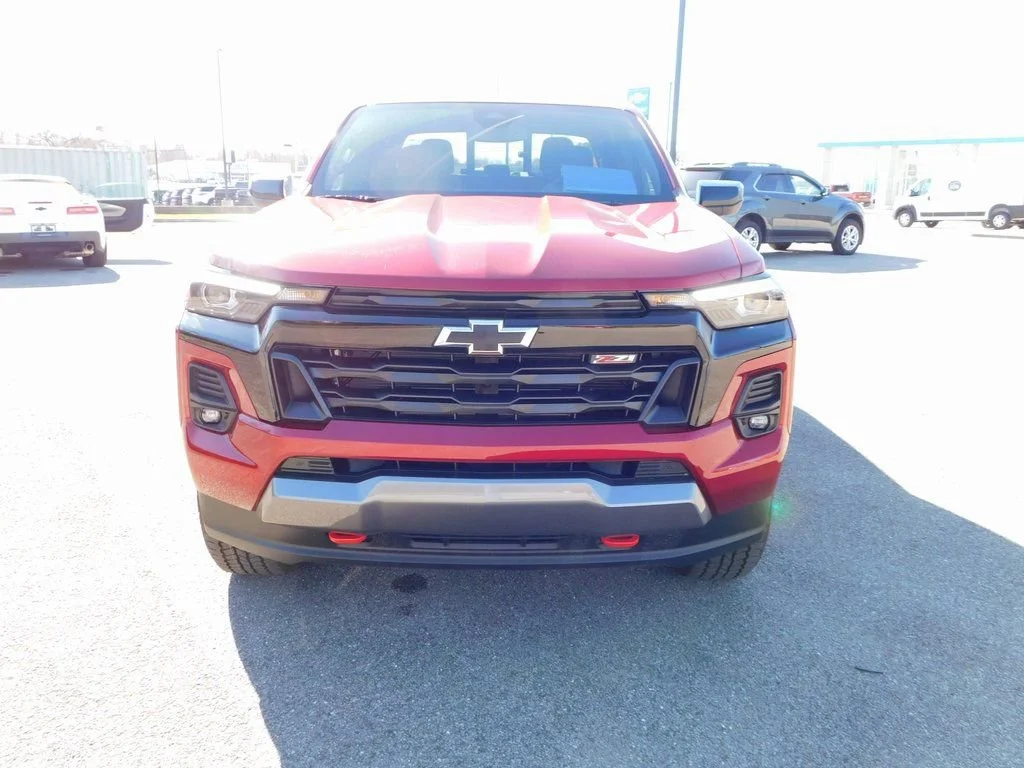 2026 Chevrolet Colorado Z71 - Photo 12