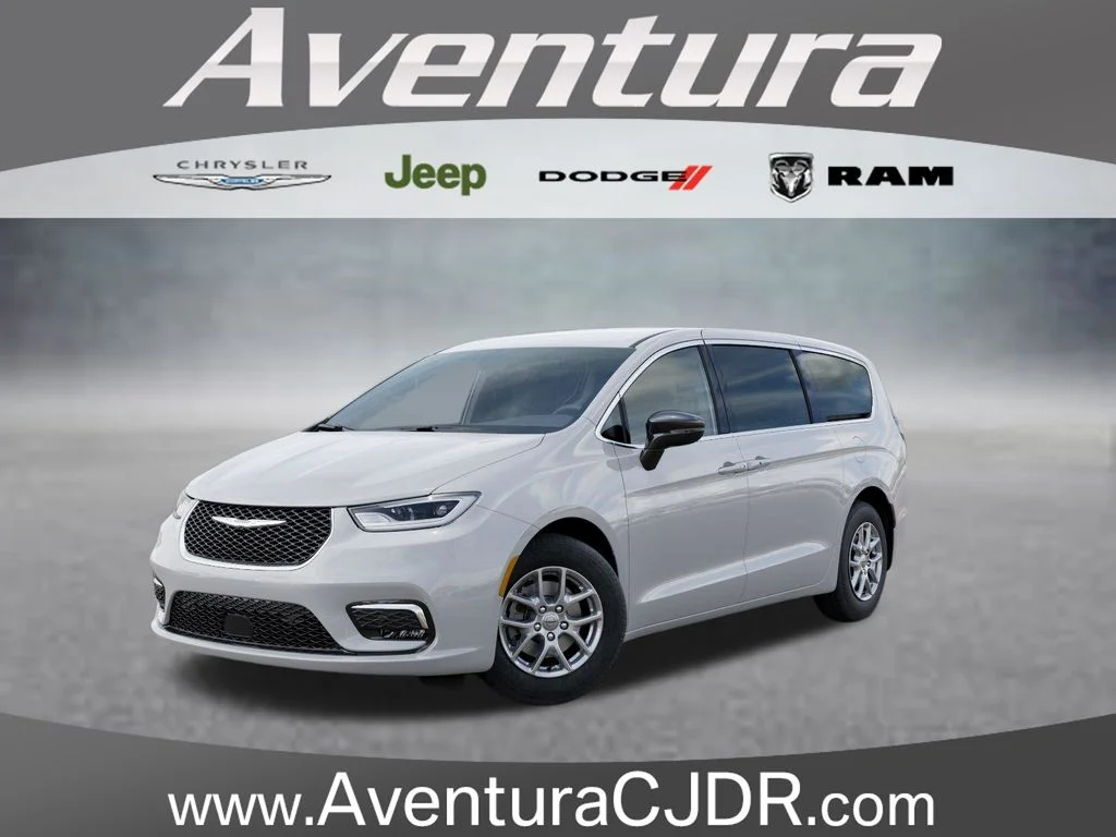 2026 Chrysler Pacifica Select's photo