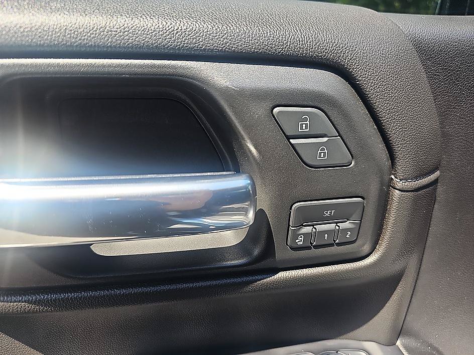 Used 2019 Pacific Blue Metallic GMC Denali image 12