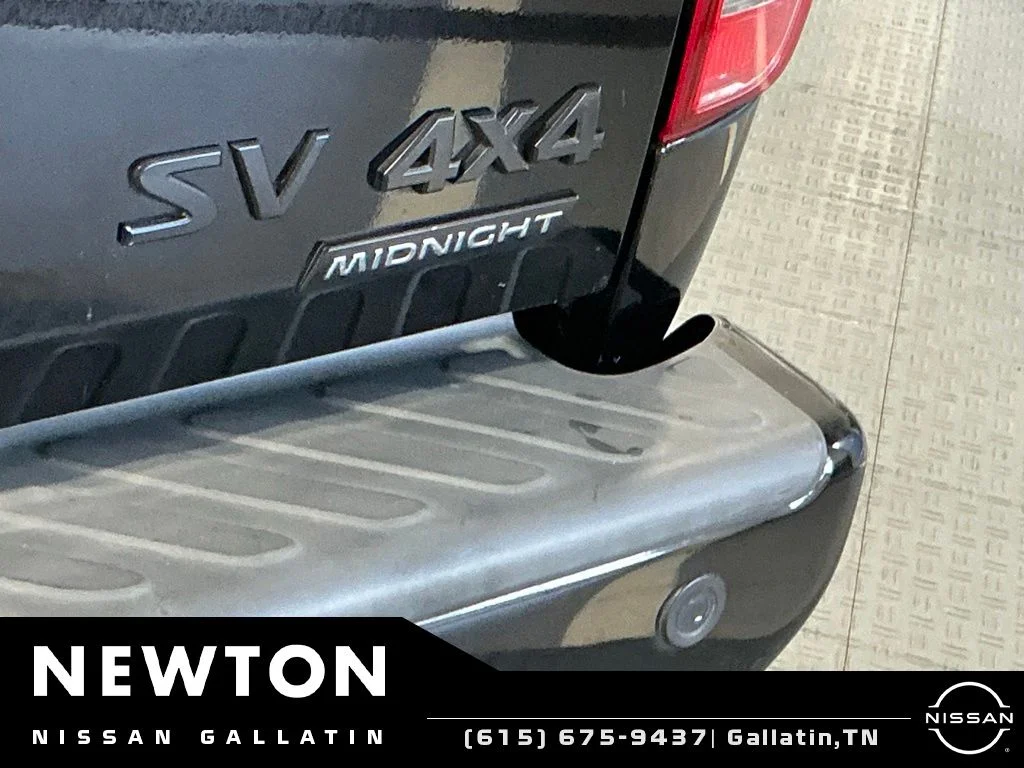Used 2018 Magnetic Black Nissan SV image 7