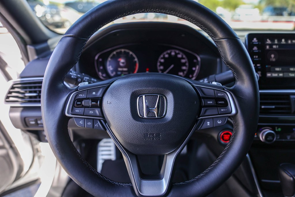Used 2019 White Honda Sport image 12
