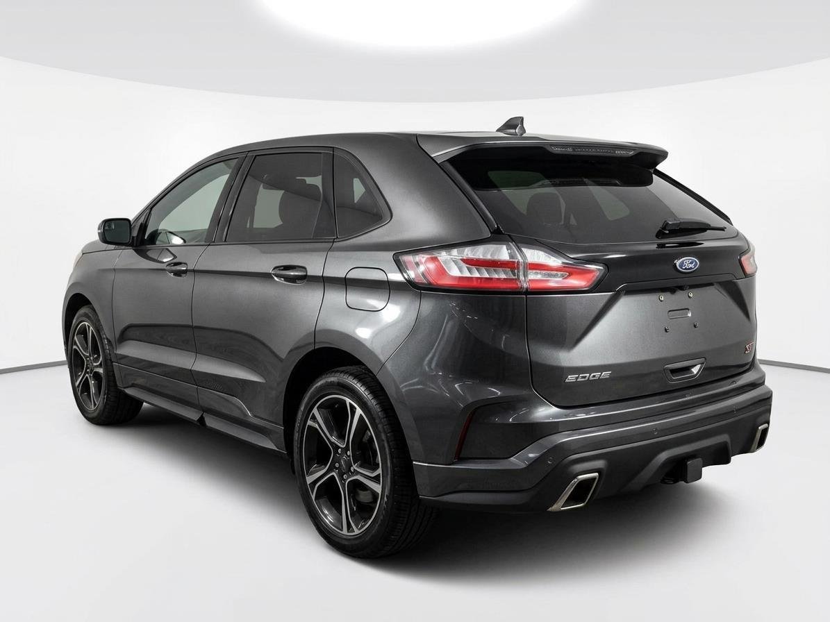 Used 2019 Magnetic Metallic Ford ST image 4