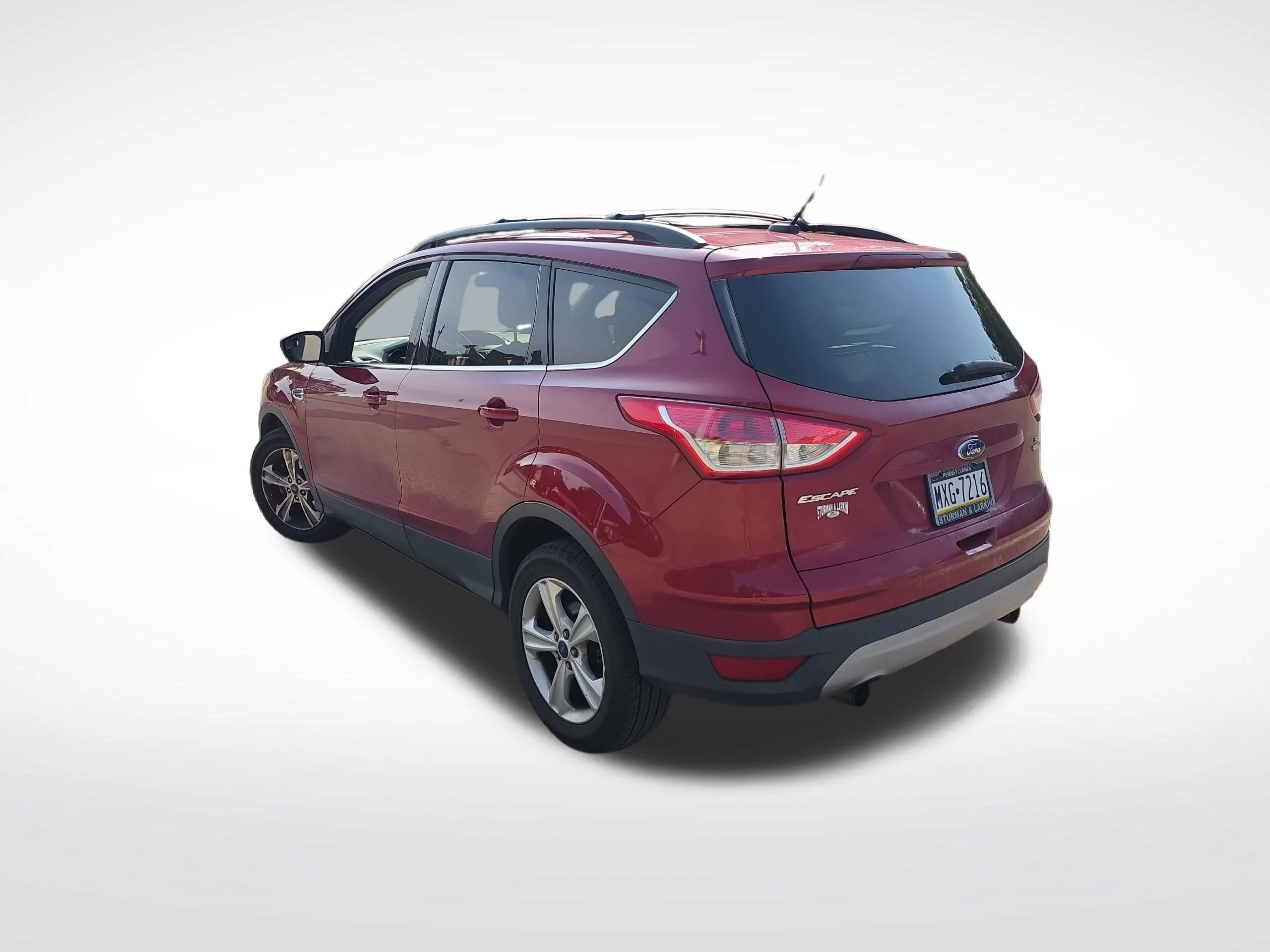 Used 2013 Red Ford SE image 7