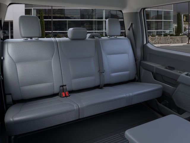 New 2026 Oxford White Ford XL image 11