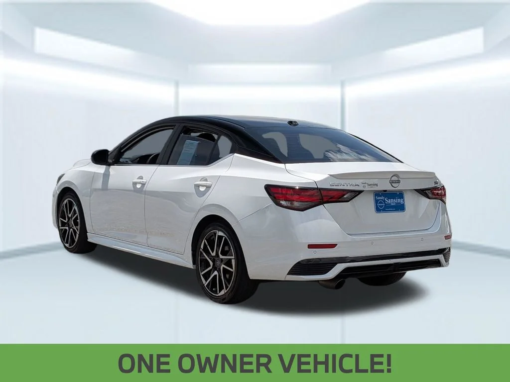 Certified Used 2025 White Nissan SR image 4