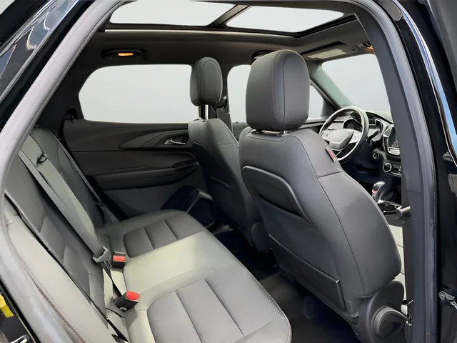 Used 2023 Black Chevrolet RS image 27