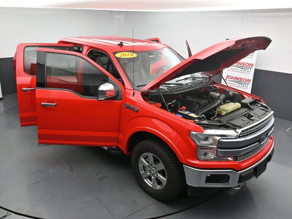Used 2019 Red Ford Lariat image 39
