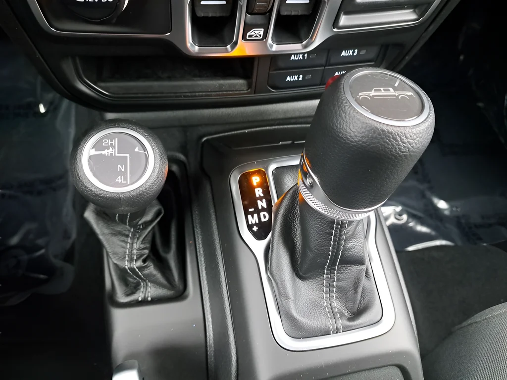 New 2026 Reign Exterior Paint Jeep Sport S image 22