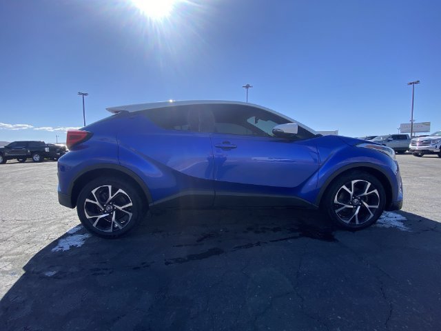 Used 2019 Blue Toyota XLE image 9