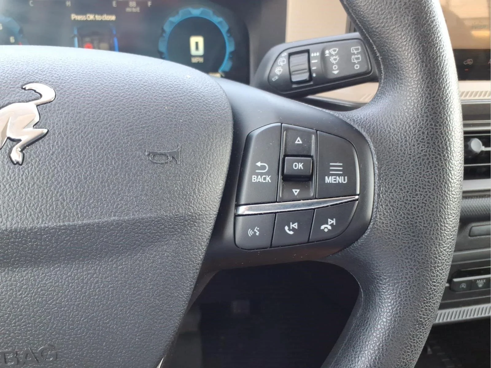 Used 2025 Azure Gray Metallic Tri-Coat Ford Big Bend image 22