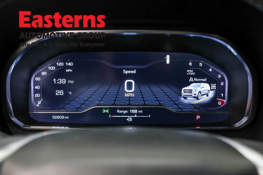 Used 2024 White GMC SLT image 18