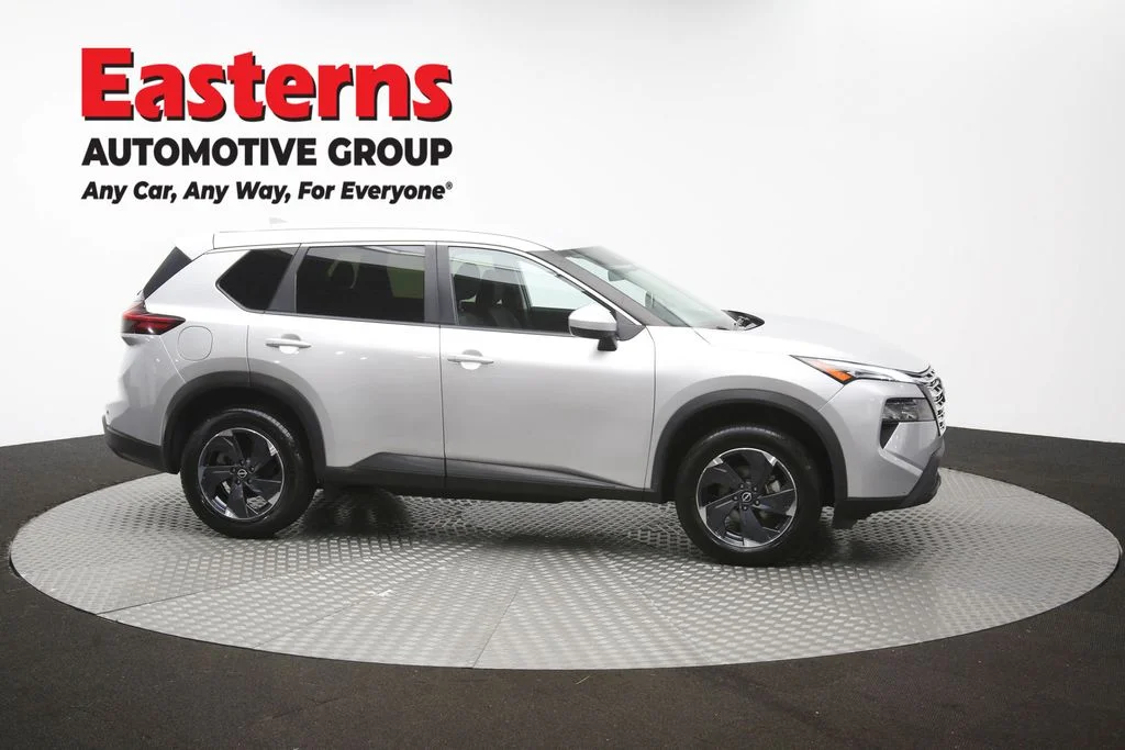 Used 2024 Silver Nissan SV image 45