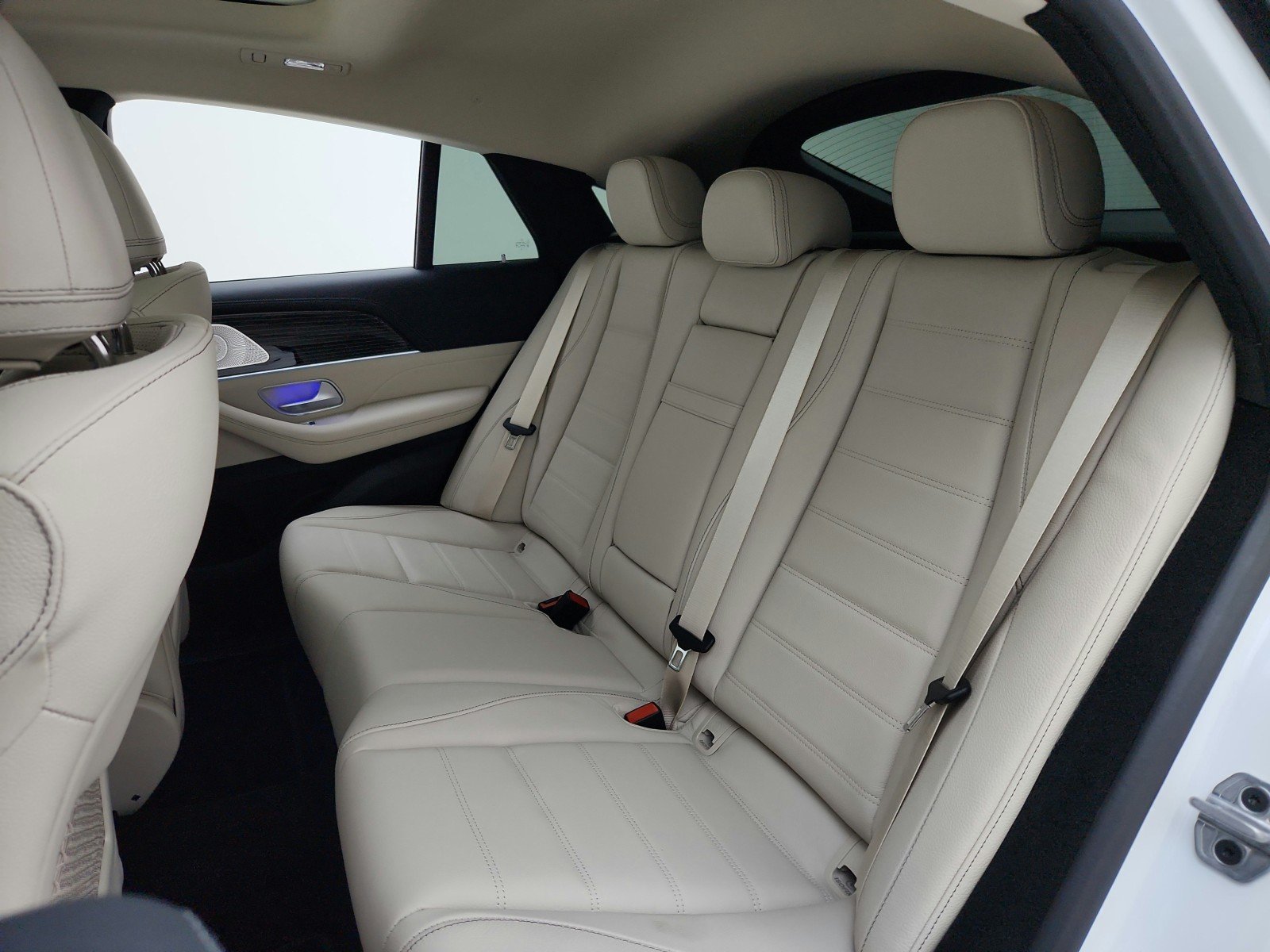 Certified Used 2026 Polar White Mercedes-Benz GLE 450 image 24