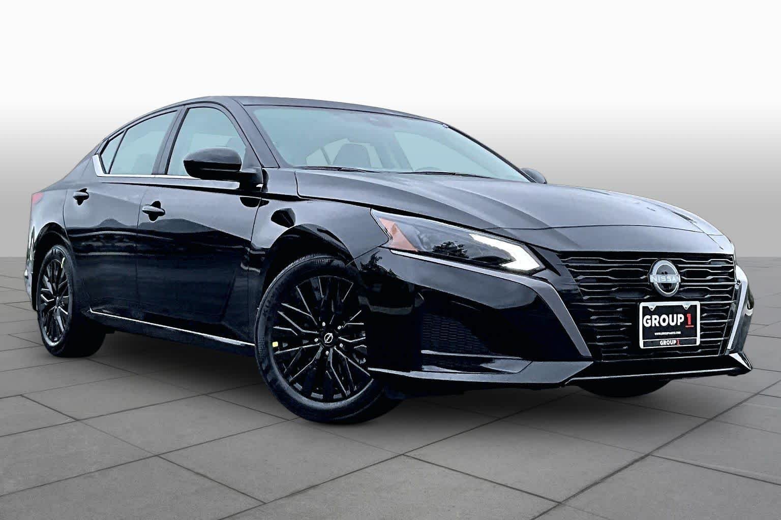 New 2026 Super Black Nissan SV image 2