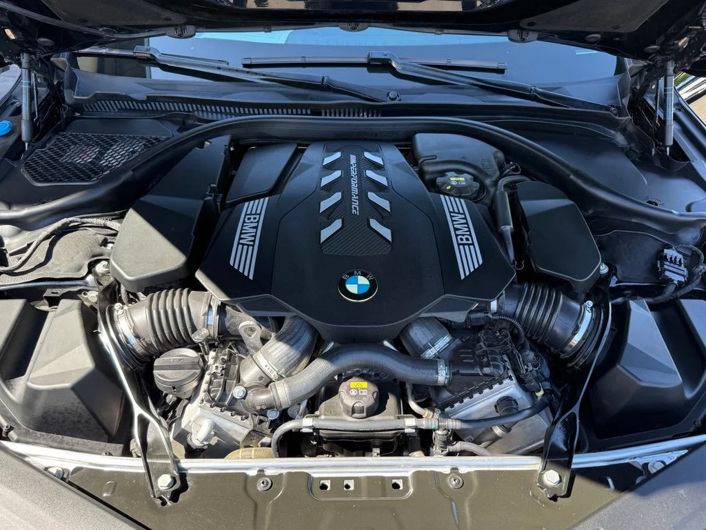 Used 2022 Black BMW M850i xDrive Gran Coupe image 15