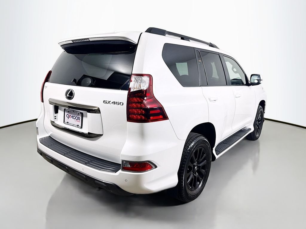 Used 2022 Starfire Pearl Lexus Base image 7