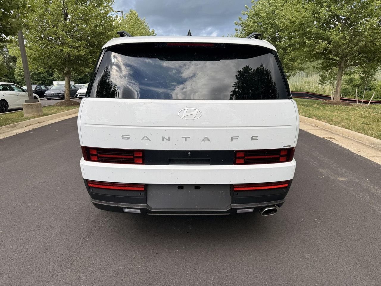 New 2026 Serenity White Hyundai SEL AWD image 5
