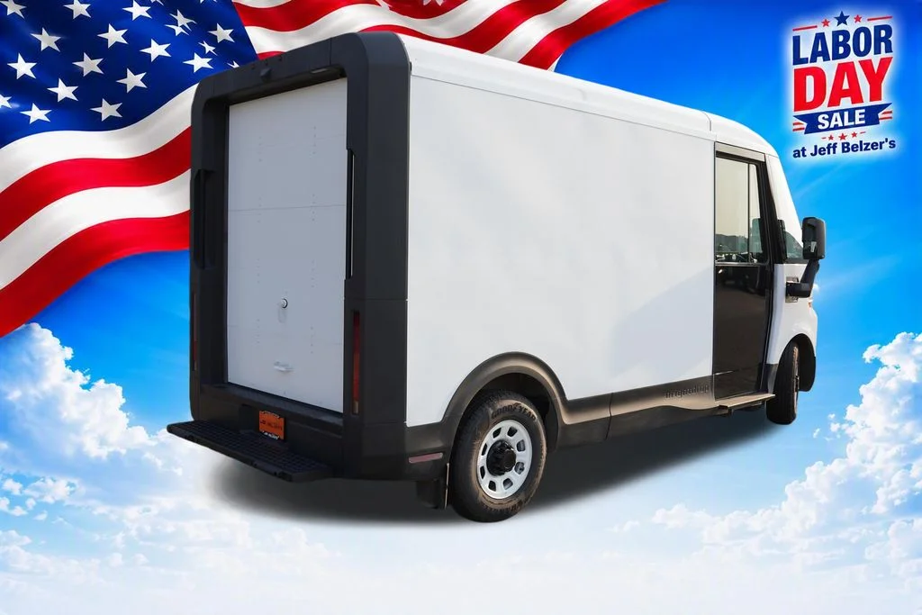 2024 Chevrolet BrightDrop Zevo 400 - Photo 6