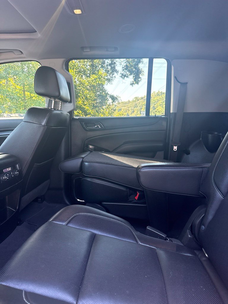 Used 2019 Black GMC SLT image 10