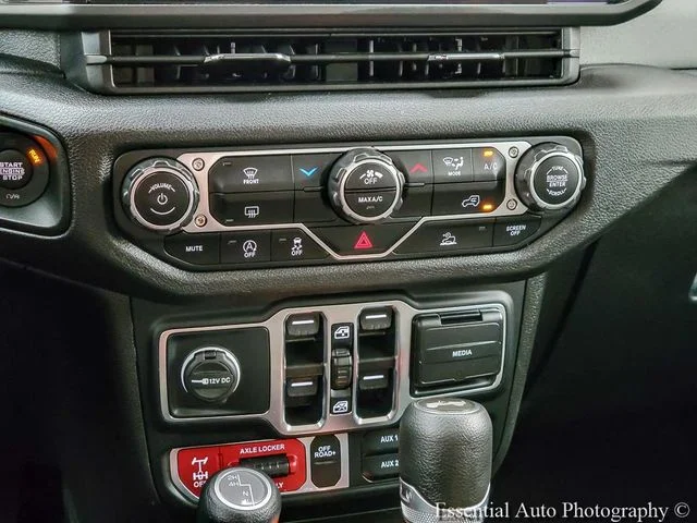 Certified Used 2024 Black Jeep Sport image 19