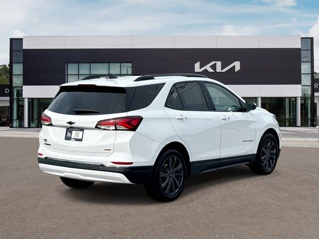 Used 2022 White Chevrolet RS image 8