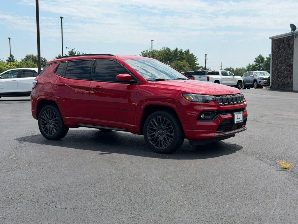 Used 2022 Redline Pearlcoat Jeep (RED) Edition image 4
