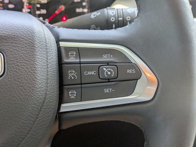 Used 2025 White Jeep Limited image 26