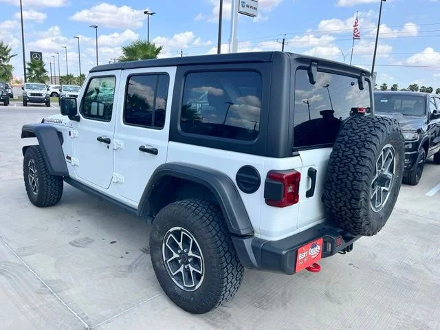Used 2025 White Jeep Rubicon image 4