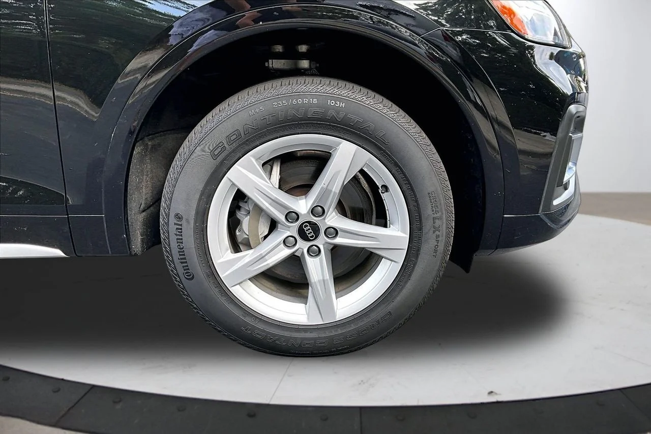 Used 2023 Black Audi 40 Premium image 32